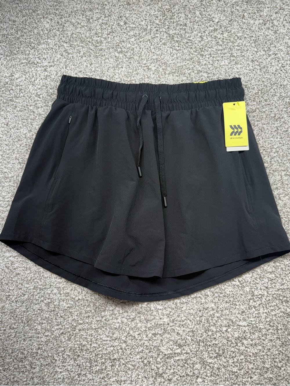 NWT Women's All In Motion Black Core Flex Woven Skort Zip Pocket Size Medium